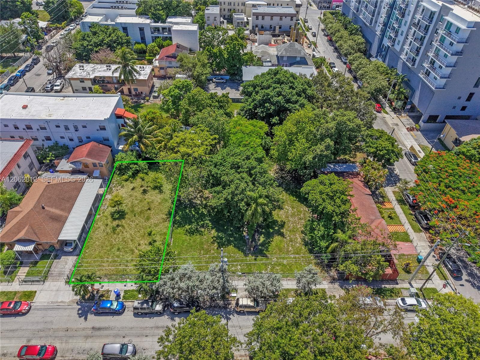 120 NW 7th Ave, Miami FL 33128