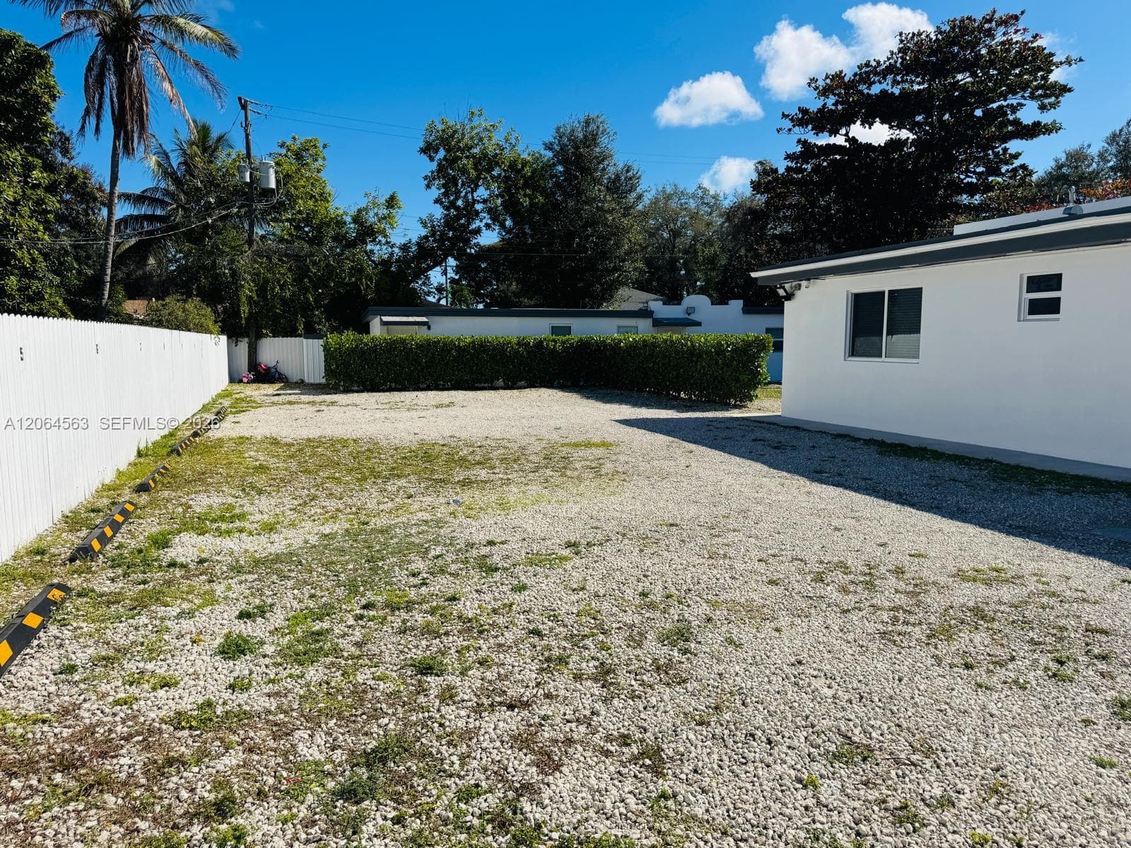 6959 NW 4th Ave, Miami FL 33150