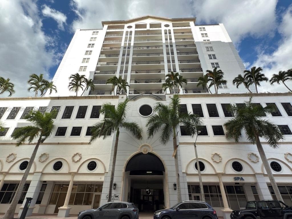 357 Almeria Ave # 103, Coral Gables FL 33134