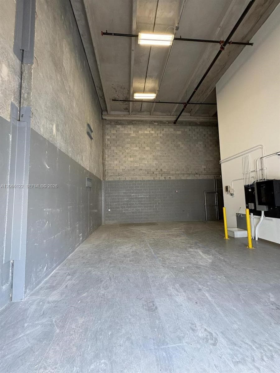 10893 NW 17th St # 130, Sweetwater FL 33172