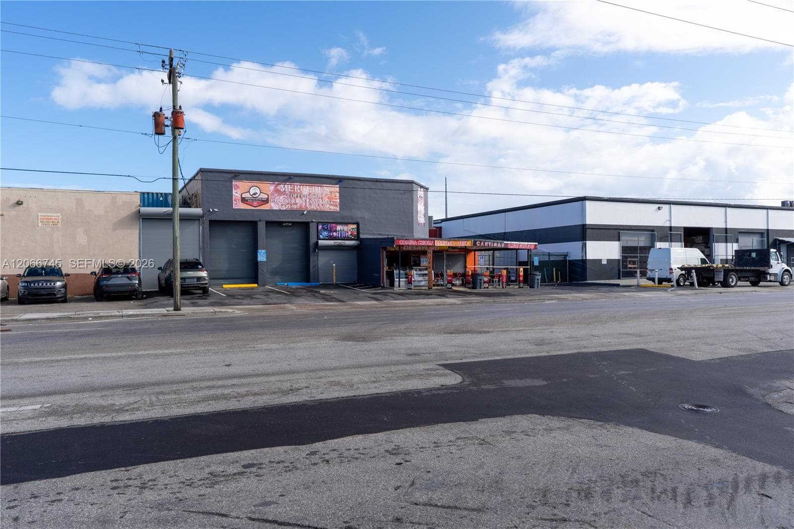 3595 NW 54th St, Hialeah FL 33142