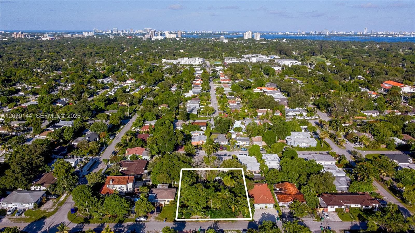 10901 NE 3rd Ave, Miami FL 33161