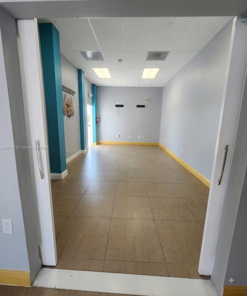 4500 W Hallandale Beach Blvd # 2, Hollywood FL 33023