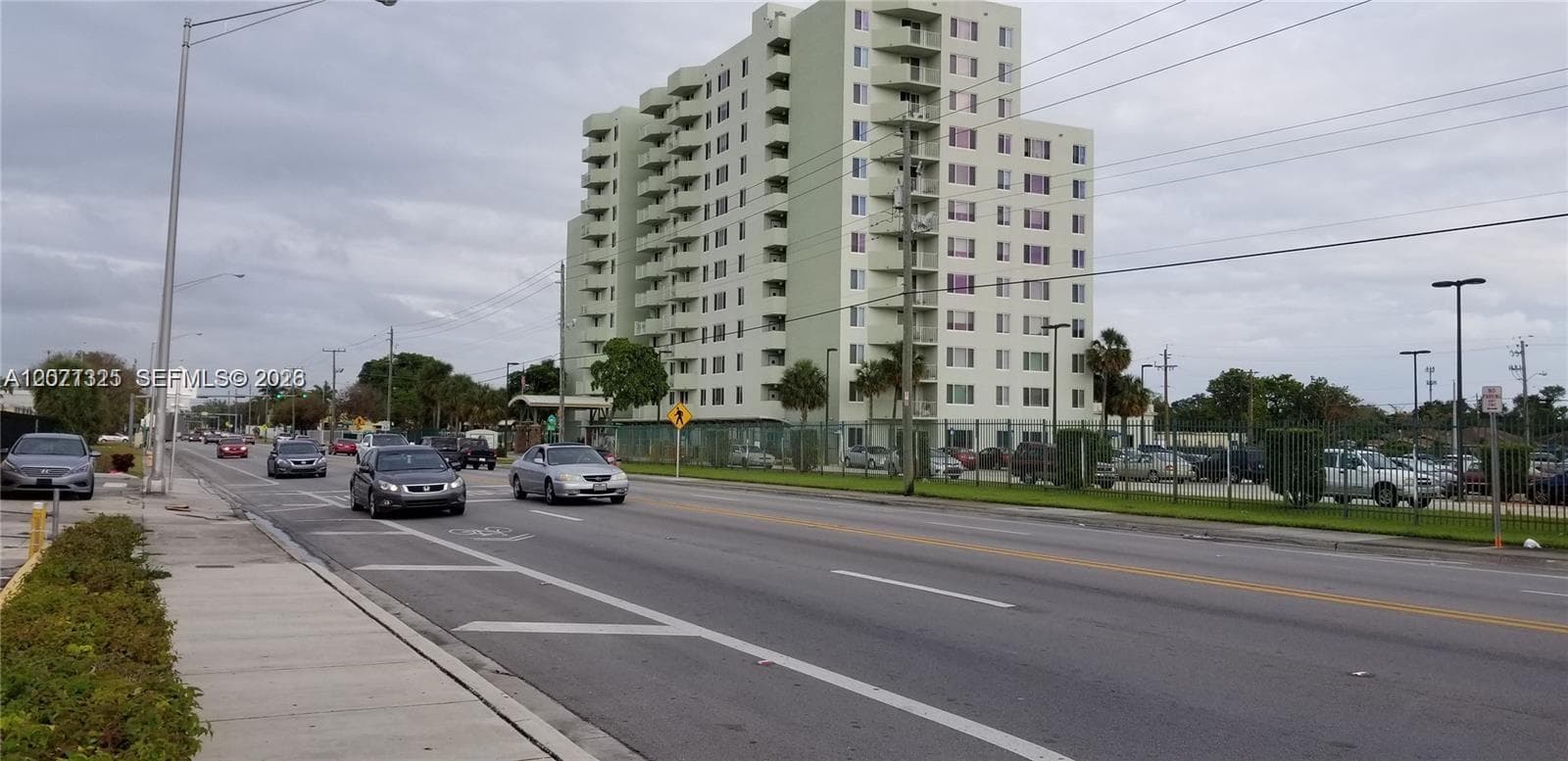 2387 NW 54th St, Miami FL 33142