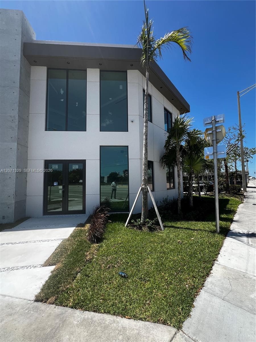 5000 Pembroke Rd, West Park FL 33021