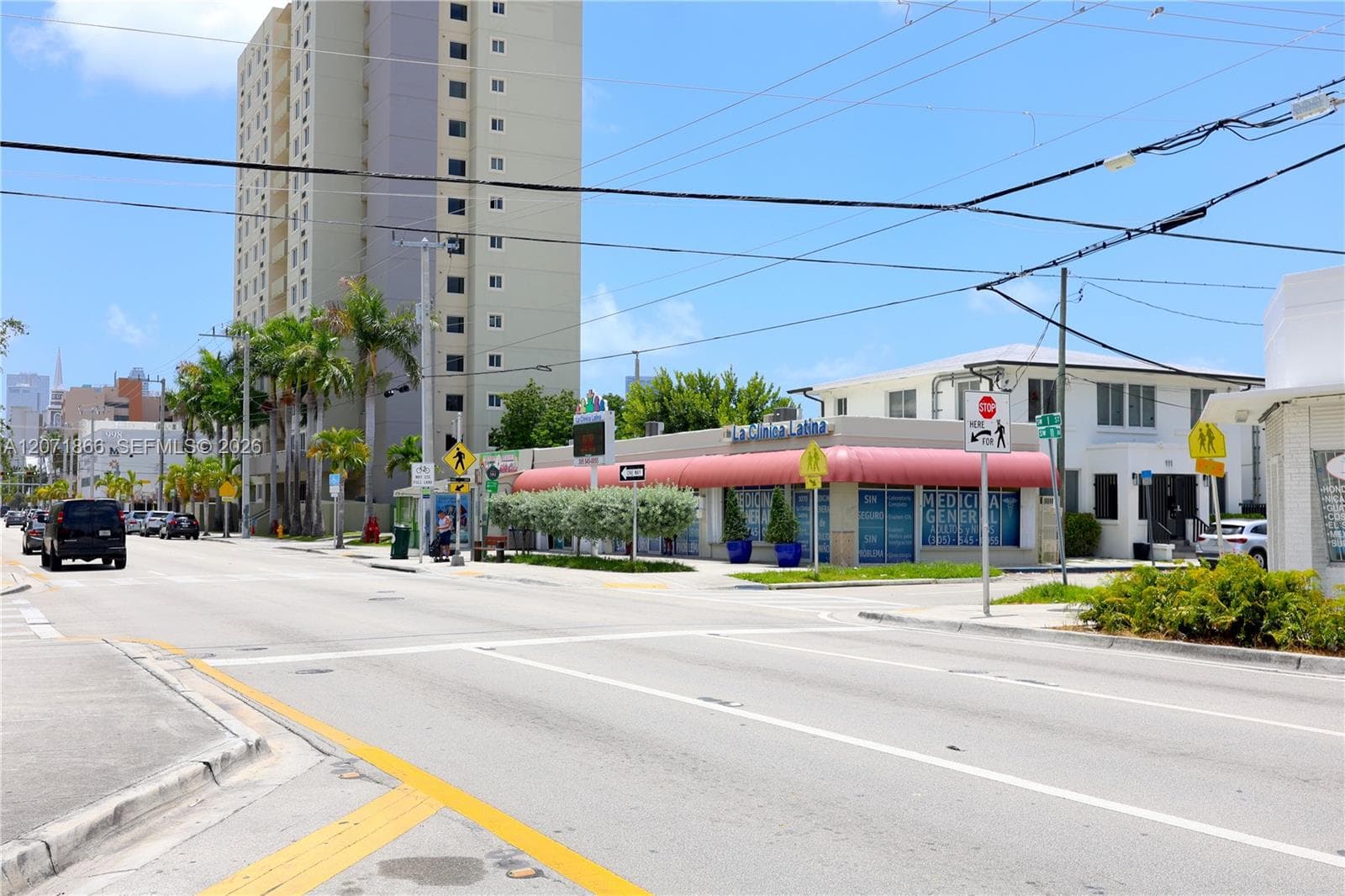 1058 SW 1st St, Miami FL 33130