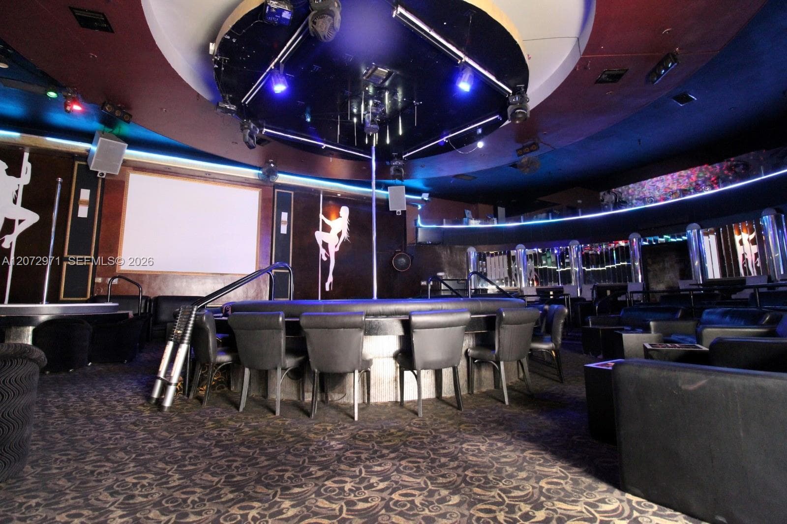 1527 Washington Ave, Miami Beach FL 33139