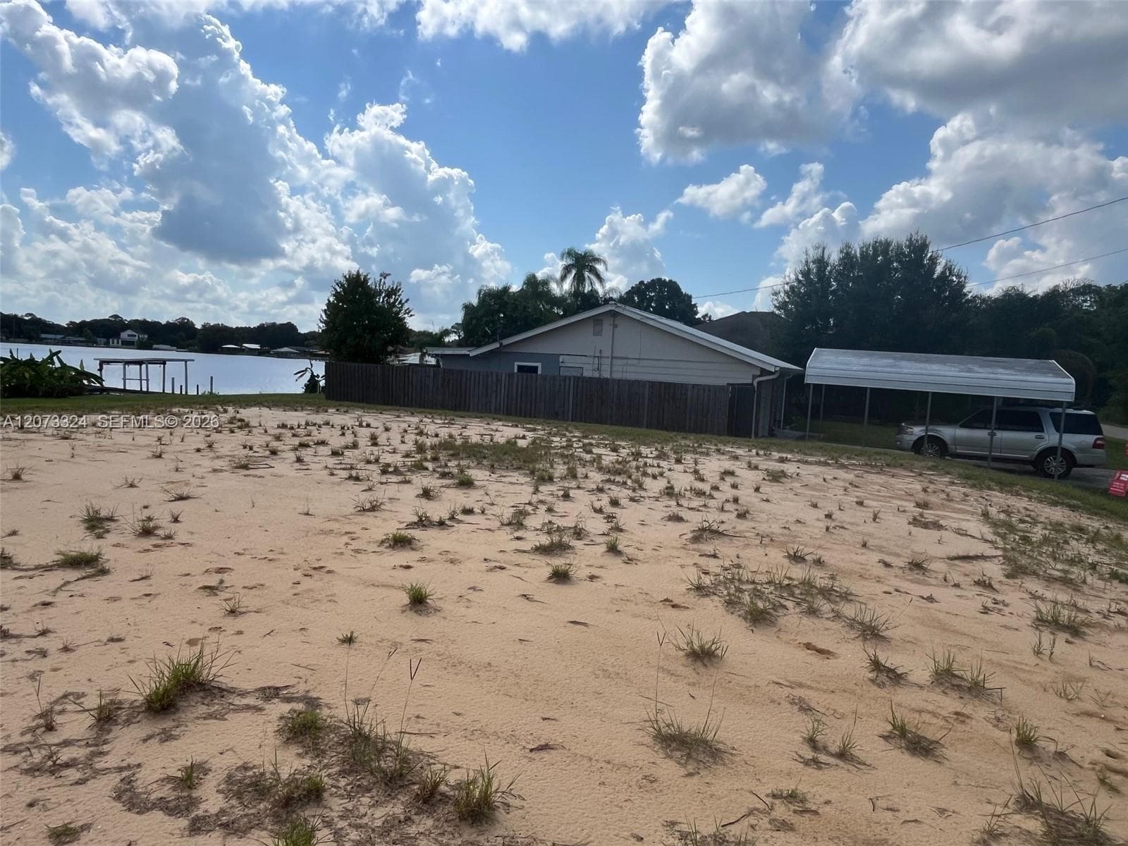 1050 Lake Carrie Dr, Lake Placid FL 33852