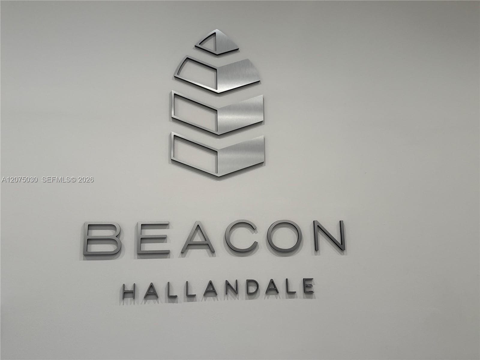 800 SE 4th Ave # 806, Hallandale Beach FL 33009
