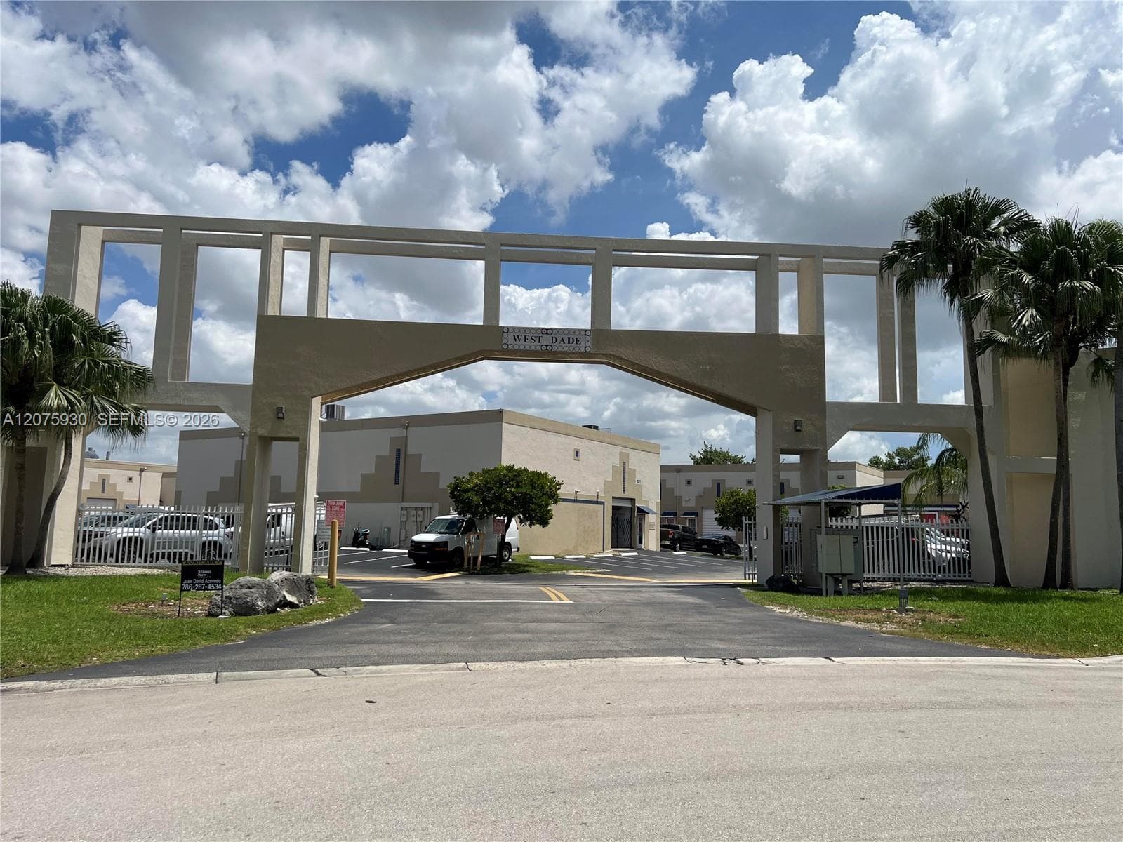 10431 NW 28th St # 104, Doral FL 33172