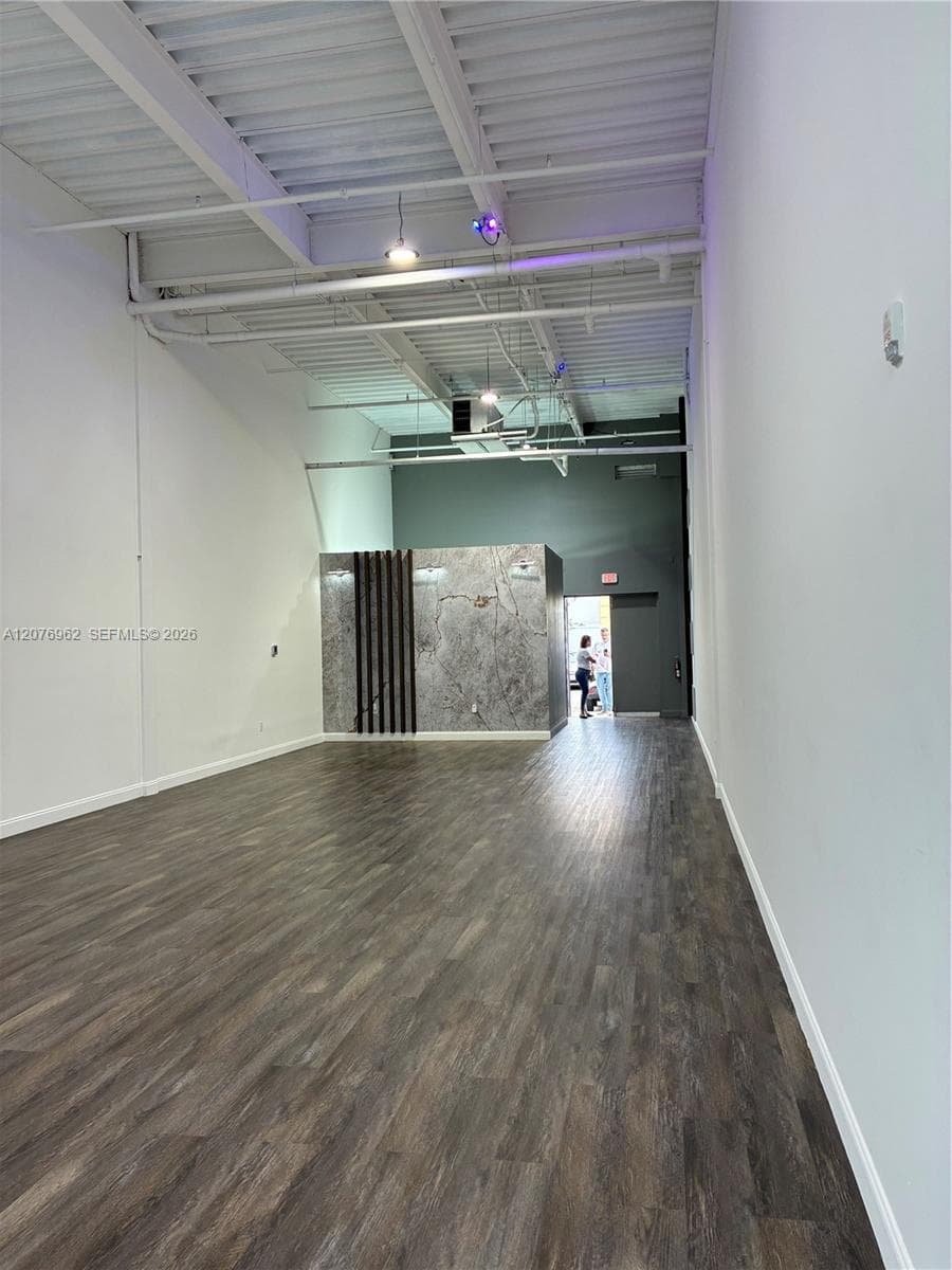 Sweetwater, FL, 33172