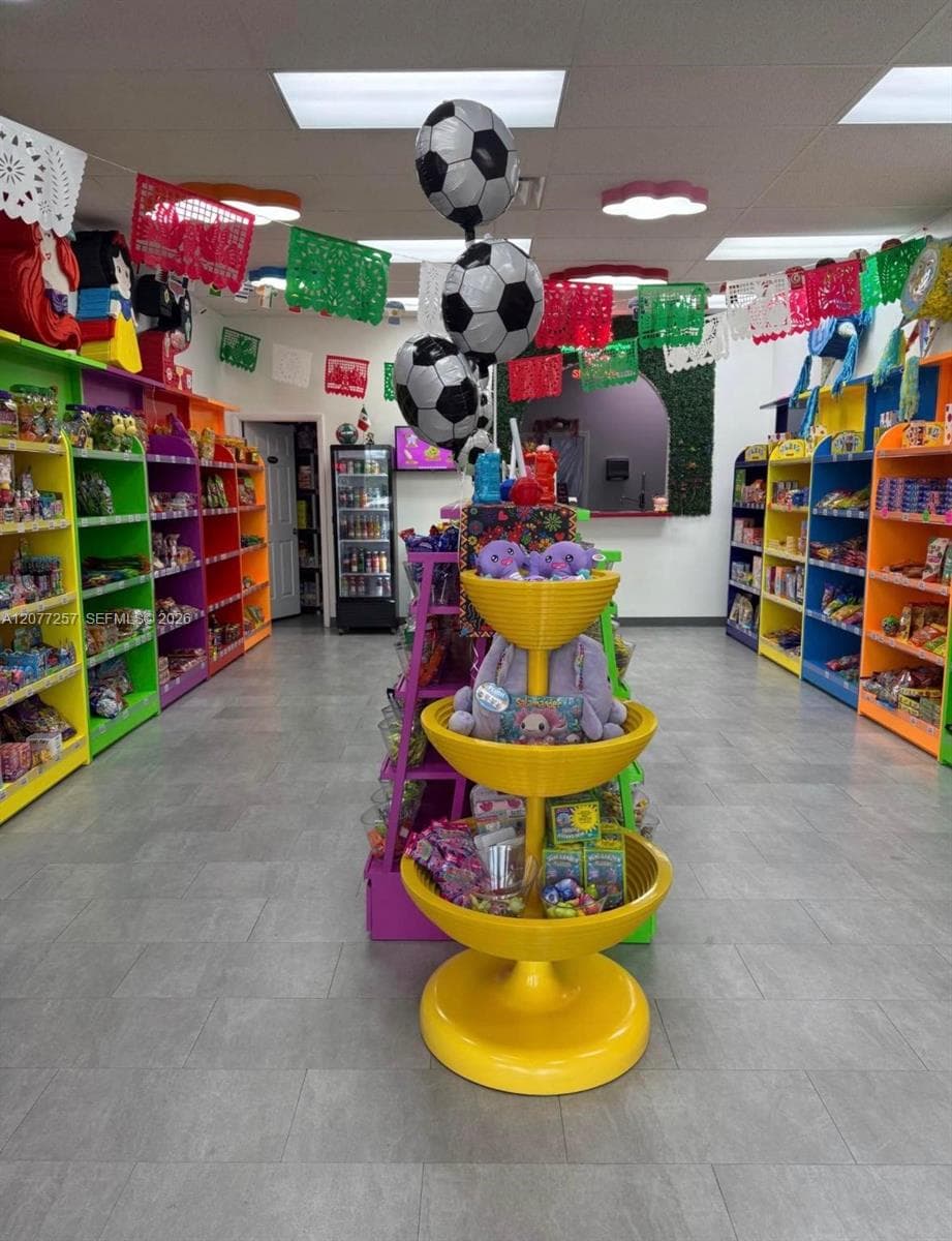 1801 NE 8th St, Homestead FL 33033