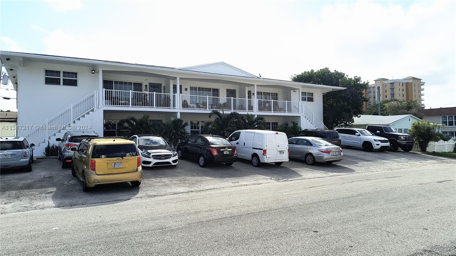 3212 NE 10th St, Pompano Beach FL 33062