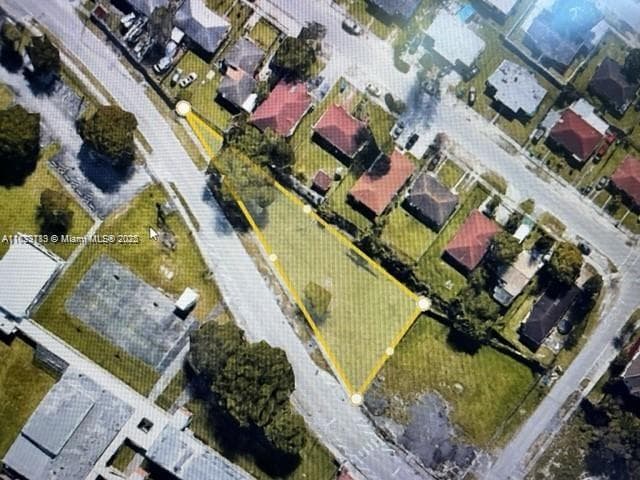 1895 NW 75 street, Miami FL 33147