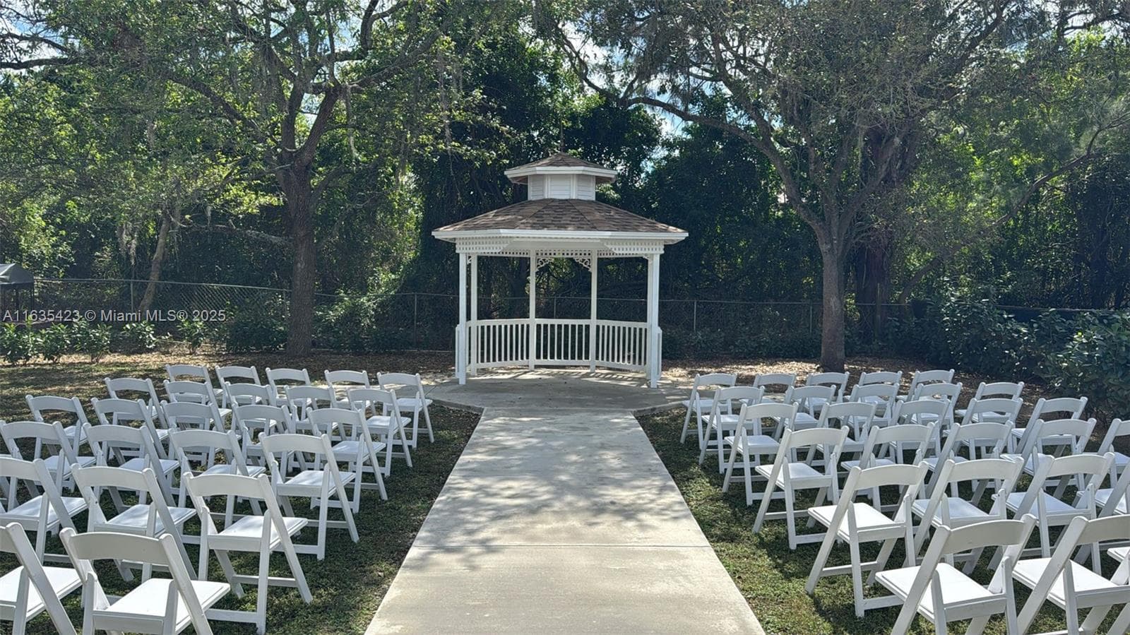 Large barn for events