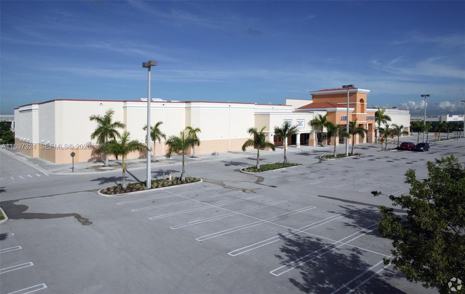17355 NW 59th Ave, Hialeah FL 33015
