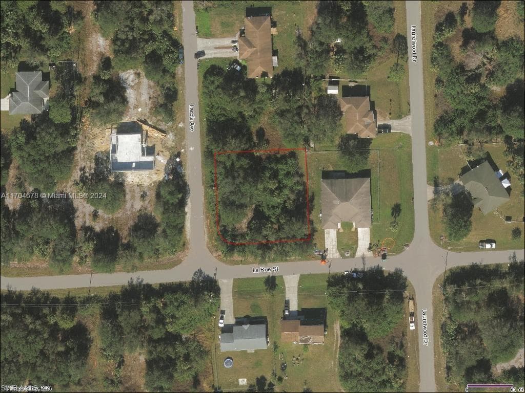 6008/6010 LACOTA AVE, Fort Myers FL 33905