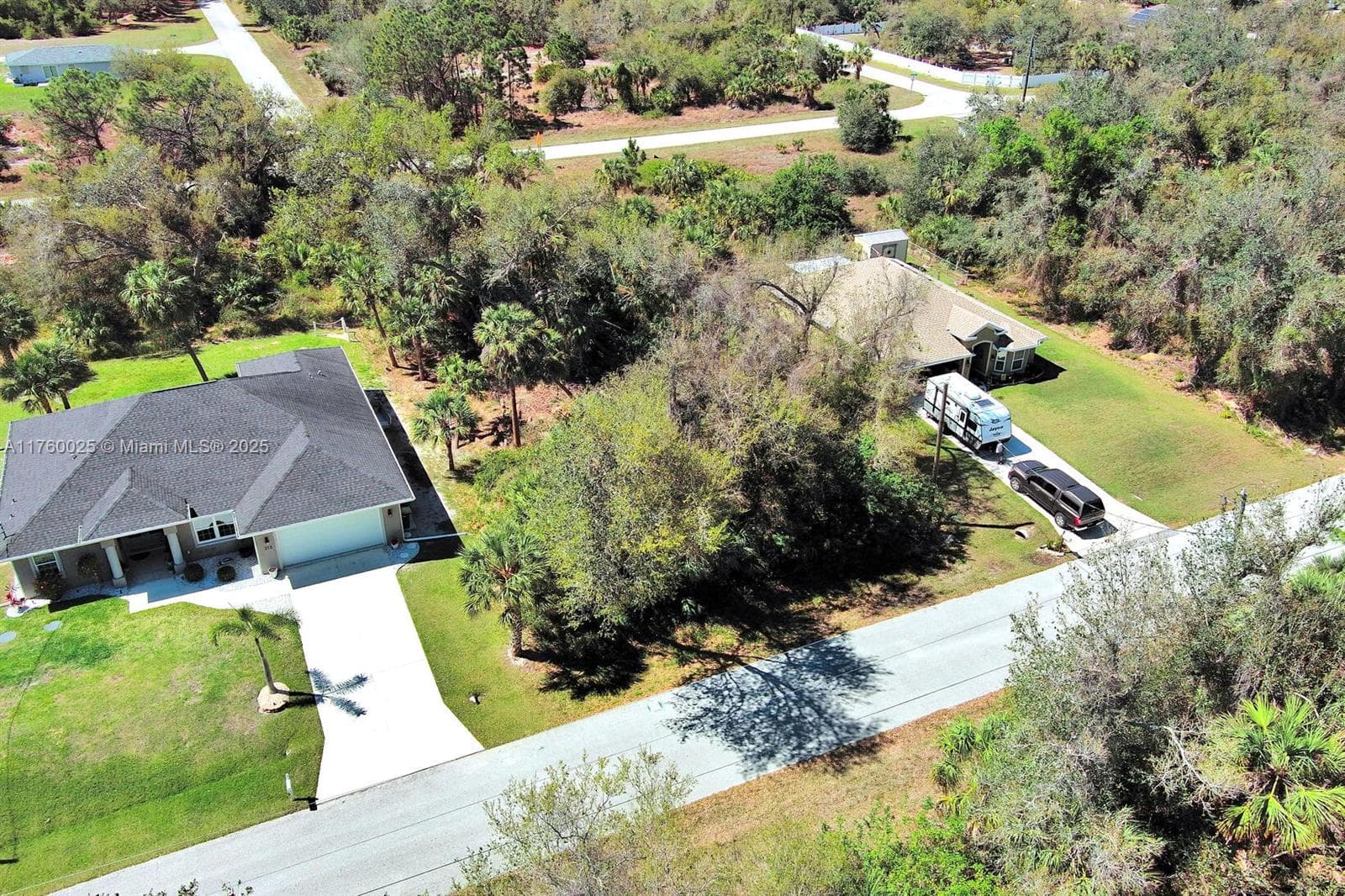 205 Ferdon Cir, Port Charlotte FL 33954