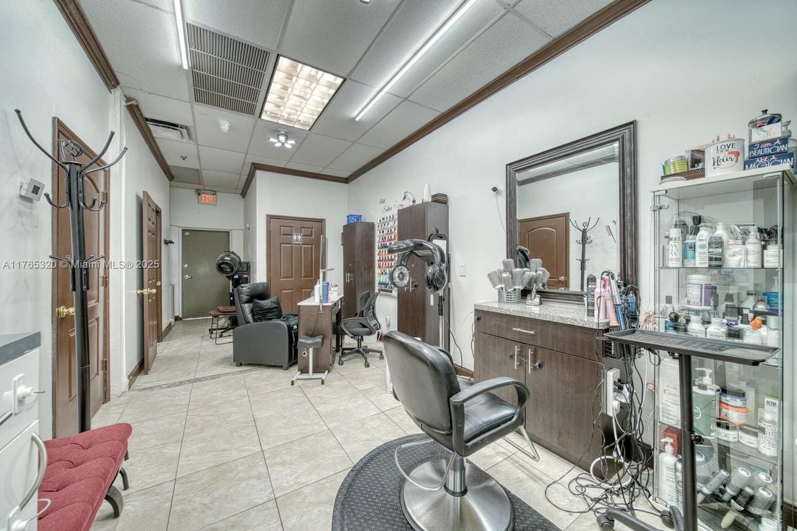 Beauty Salon For Sale On 8th St, Miami FL 33184
