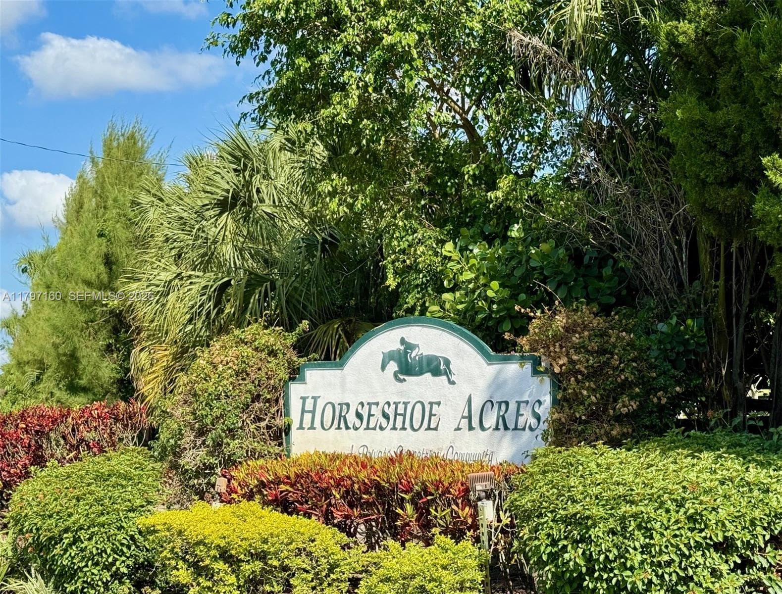 8700 Surrey Ln, Boca Raton FL 33496