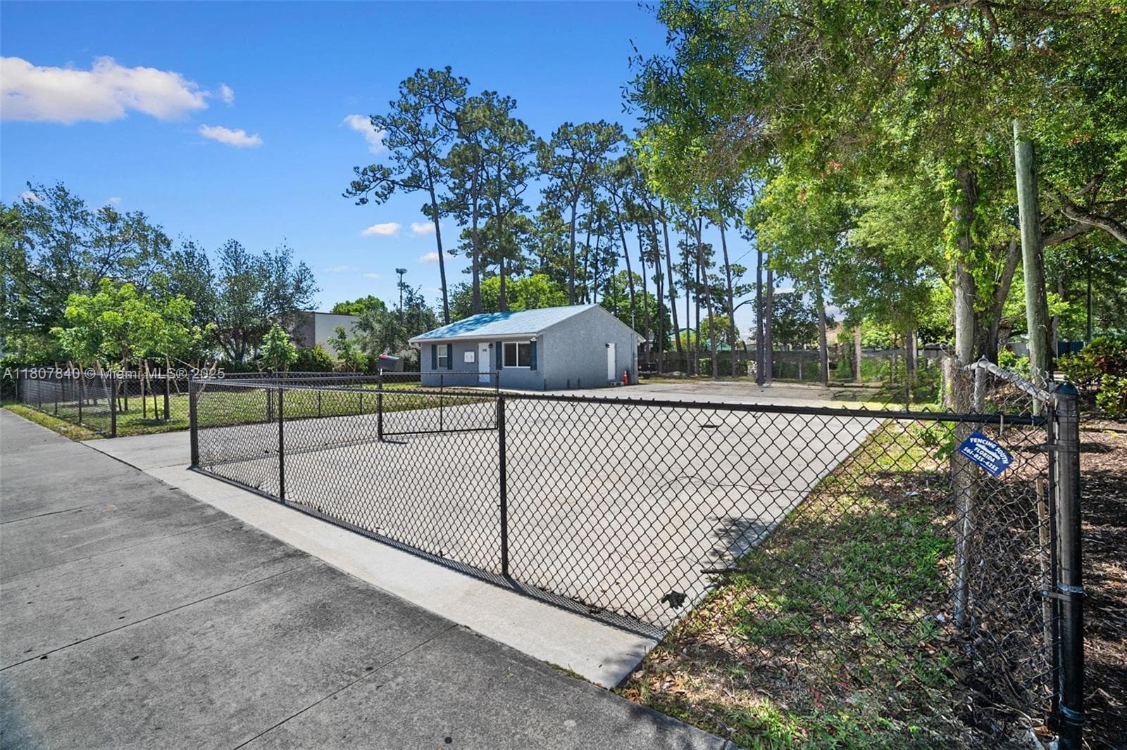4736 Lake Worth Rd, Green Acres FL 33463