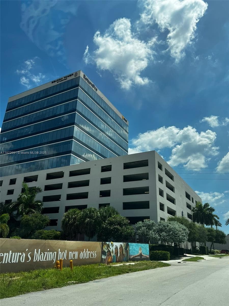 20200 W Dixie Hwy # 603, Miami FL 33180