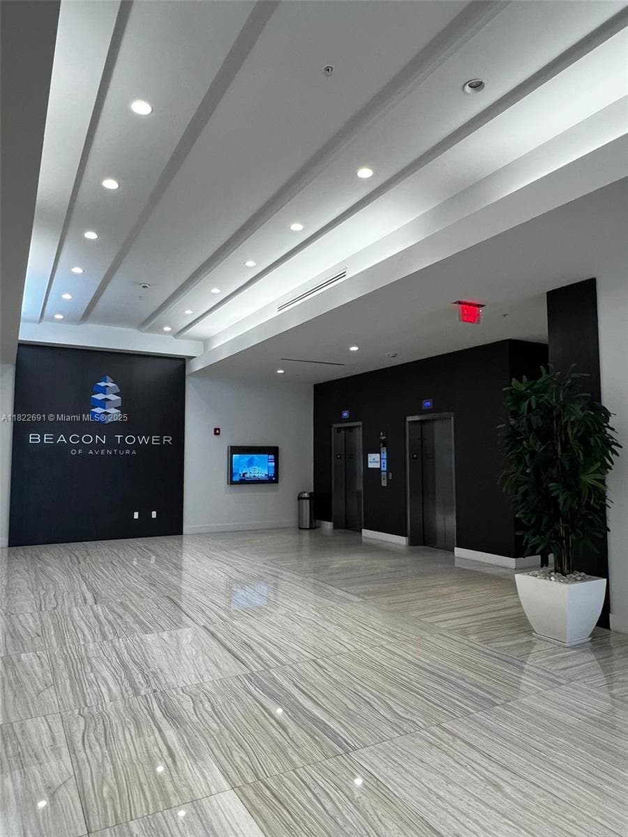 20200 W Dixie Hwy # 603, Miami FL 33180