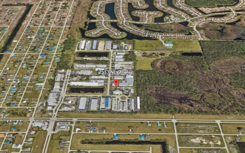 2513 NE 9th Ave, Cape Coral FL 33909