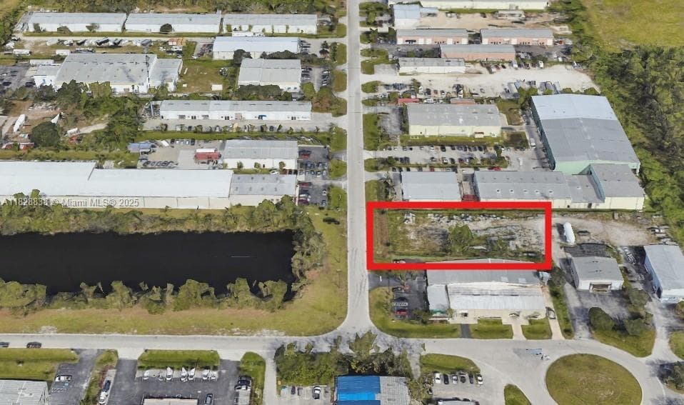 2513 NE 9th Ave, Cape Coral FL 33909