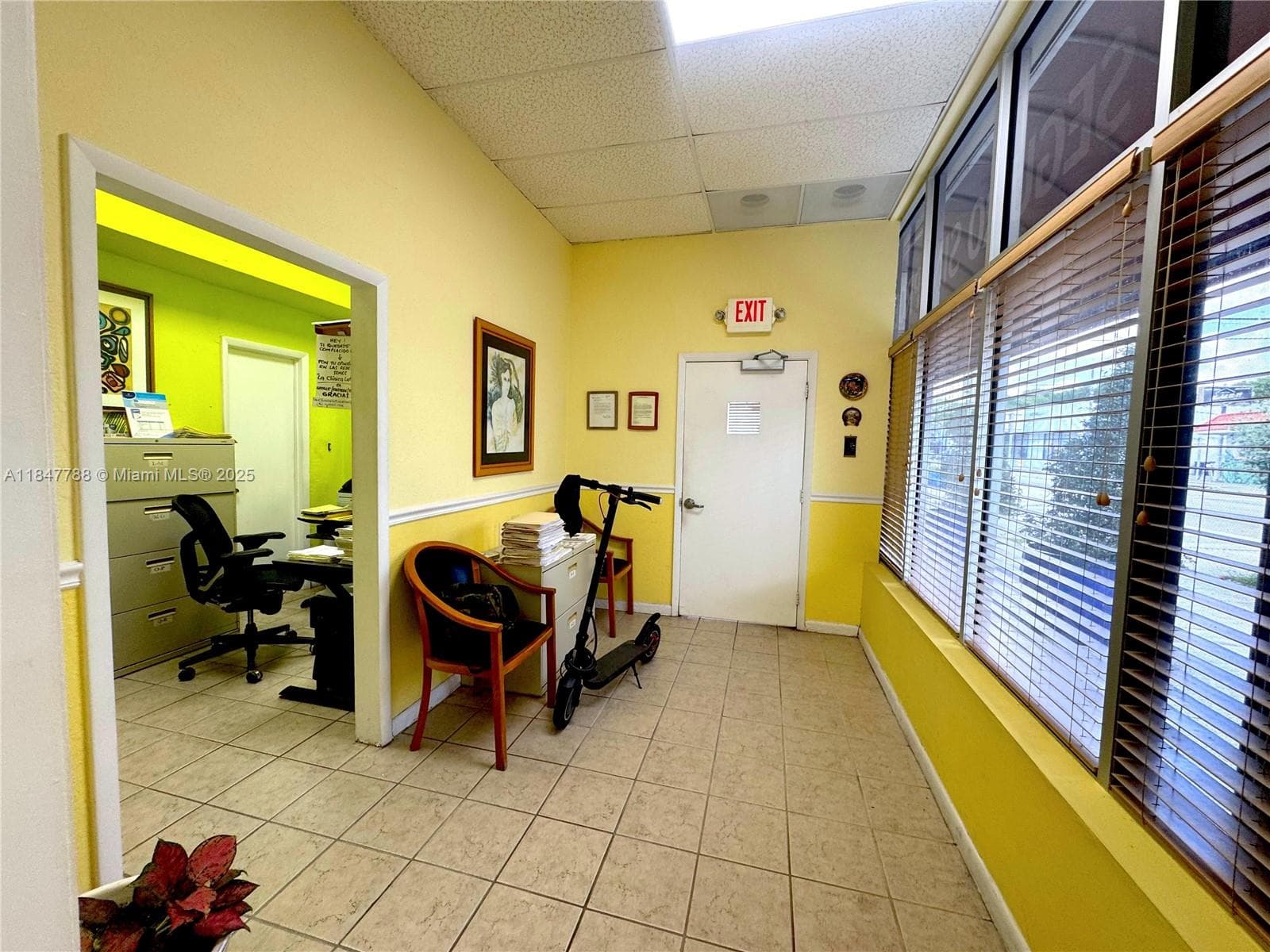 1058 SW 1st St, Miami FL 33130