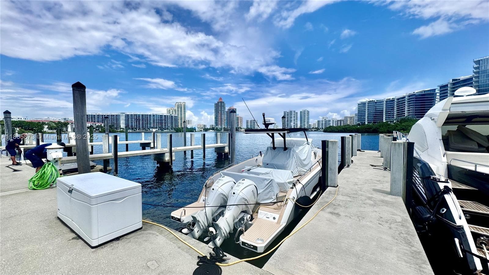 4041 ISLAND ESTATE, Aventura FL 33160