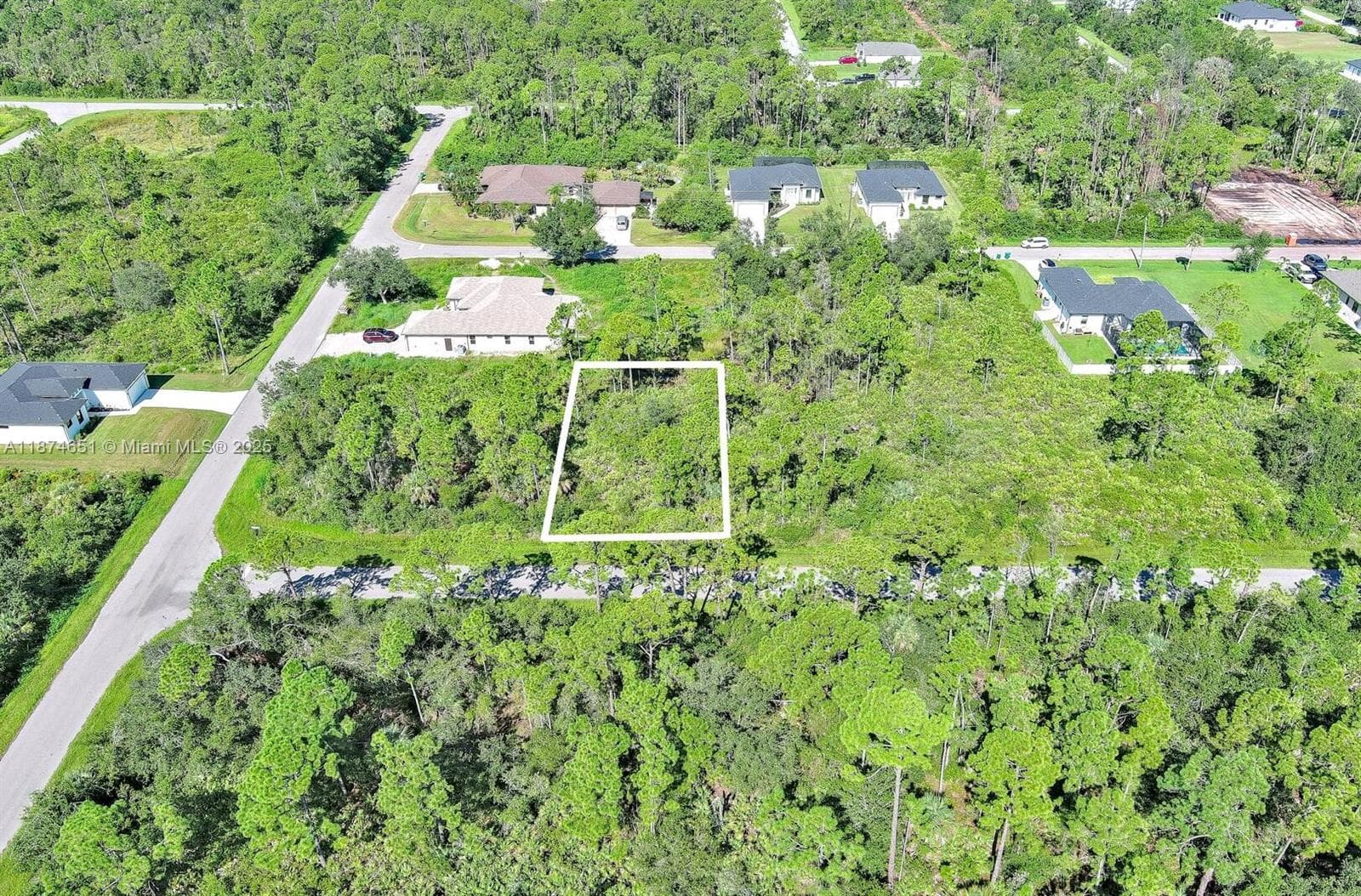 105 Mordecal St, Port Charlotte FL 33953