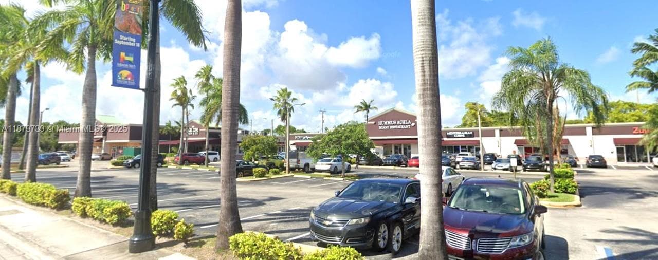 640-644 W Hallandale Beach Blvd, Hallandale Beach FL 33009