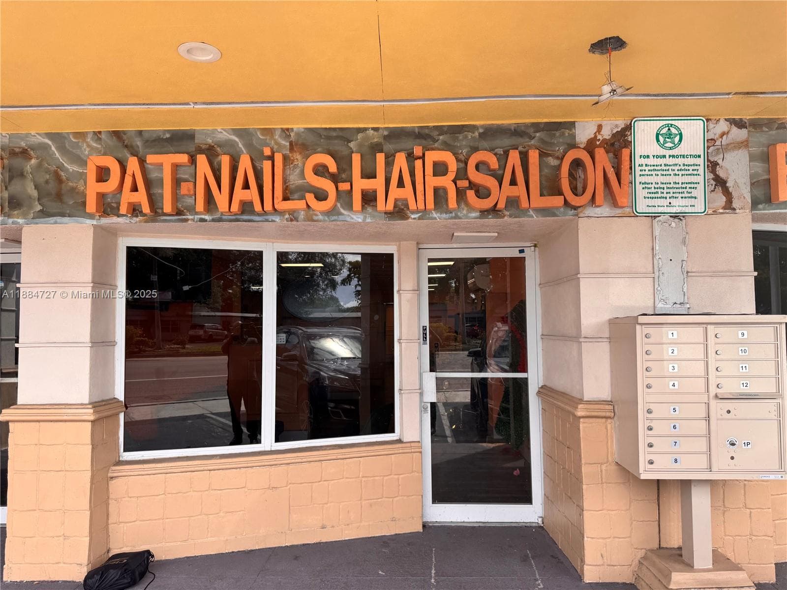 5829 W Hallandale Beach Blvd # 5823A, West Park FL 33023