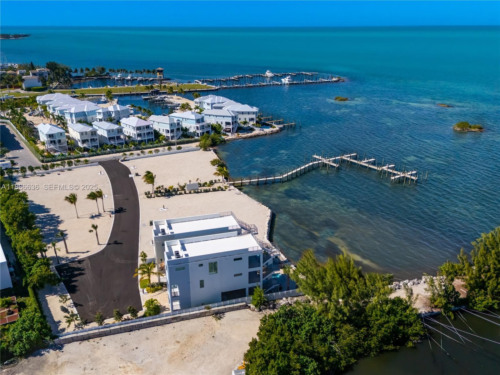 990 41st Gulf Street 8, Other City - In The State Of Florida FL 33050