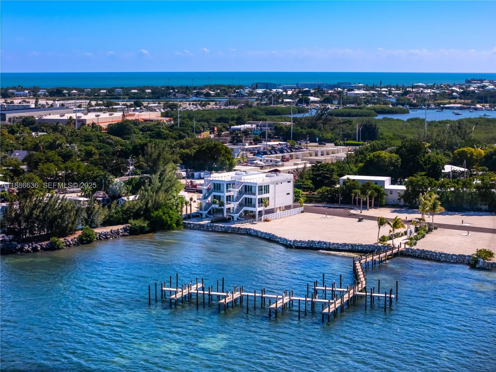 990 41st Gulf Street 8, Other City - In The State Of Florida FL 33050