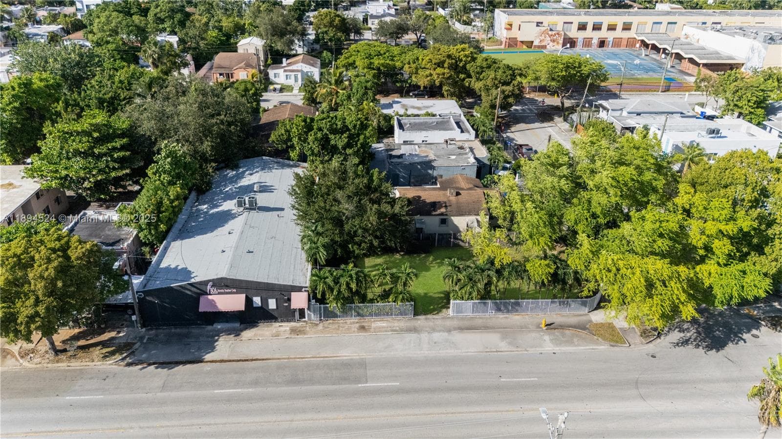 2900 NW 11th Ave, Miami FL 33127