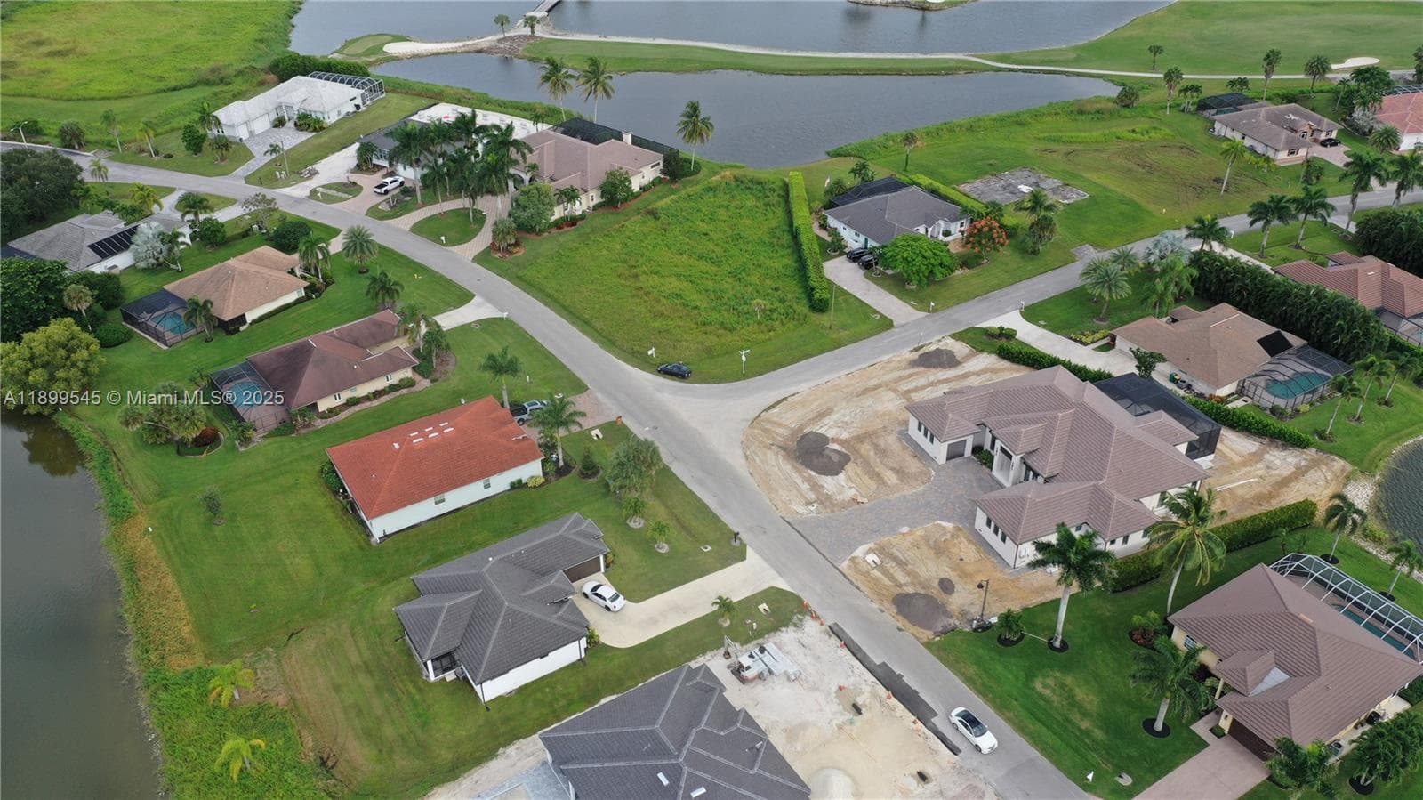 18018 Royal Hammock Blvd, Naples FL 34114
