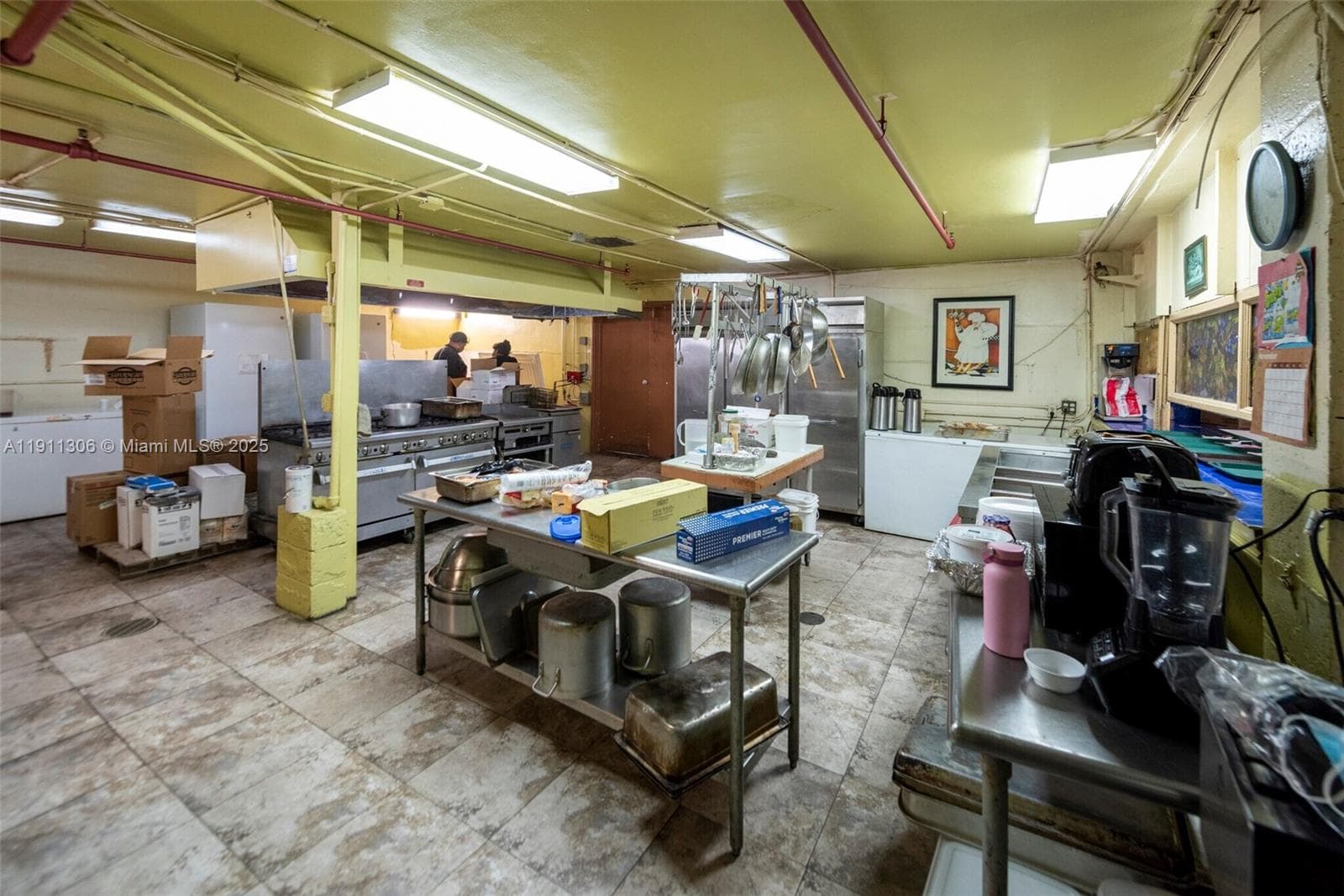 2001 Polk St, Hollywood FL 33020
