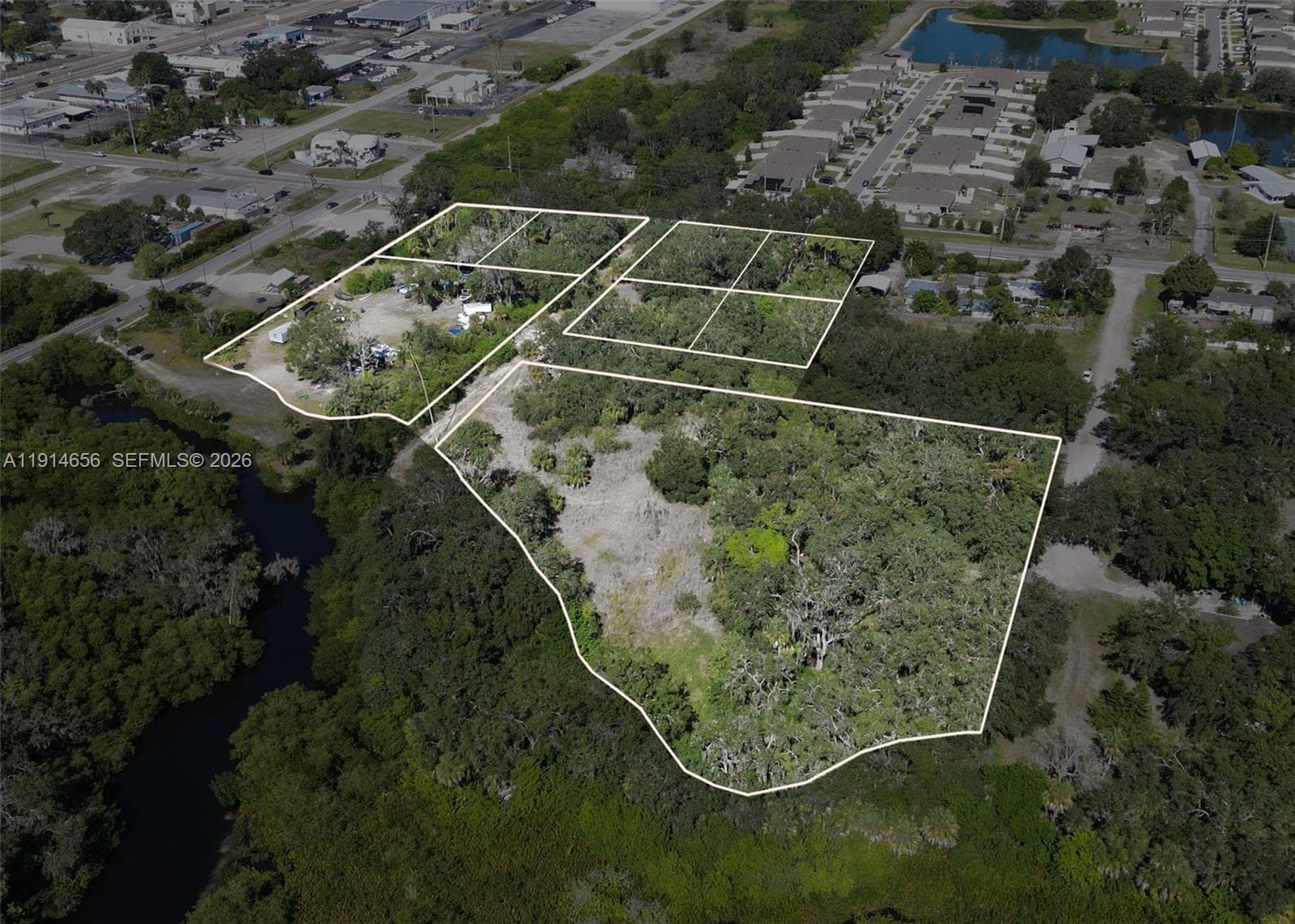 301 E Shell Point Road, Tampa FL 33570