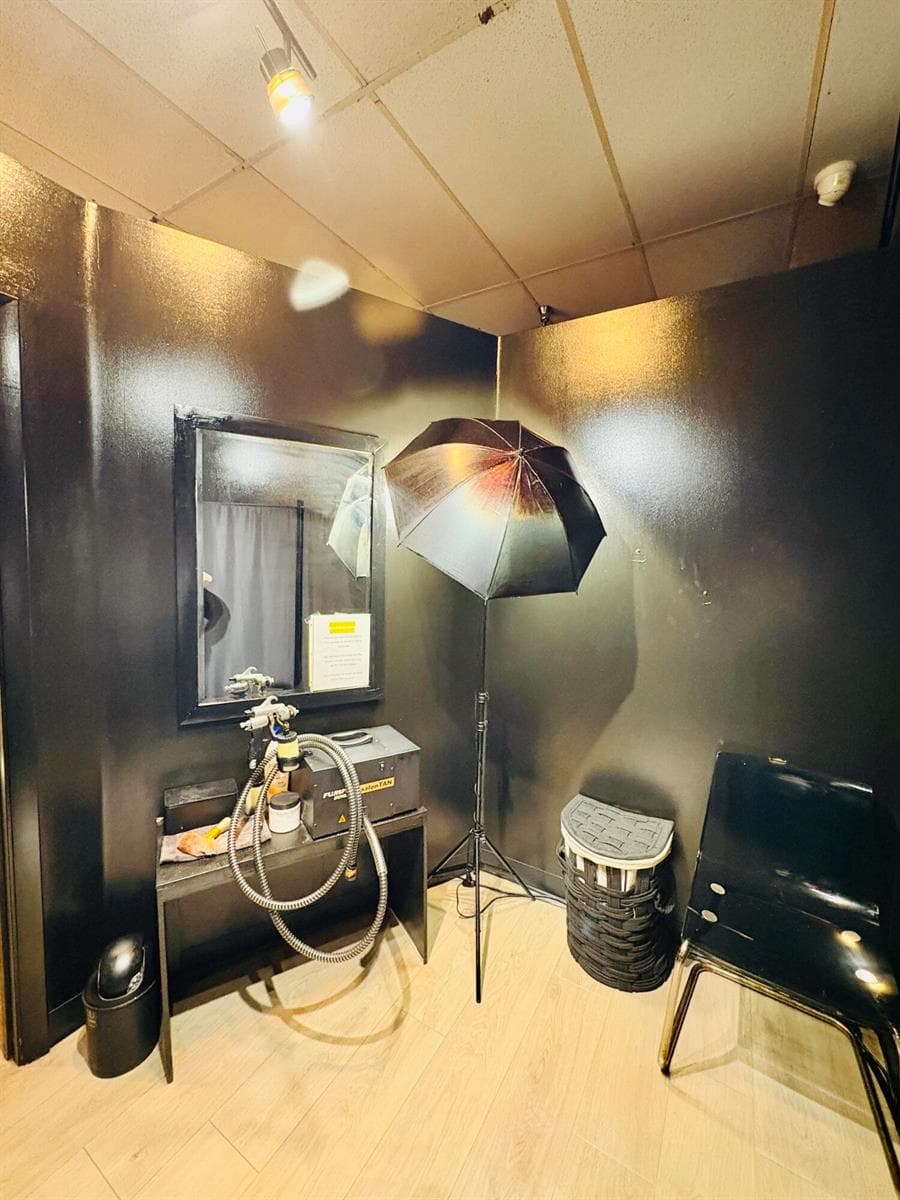 Spray Room
