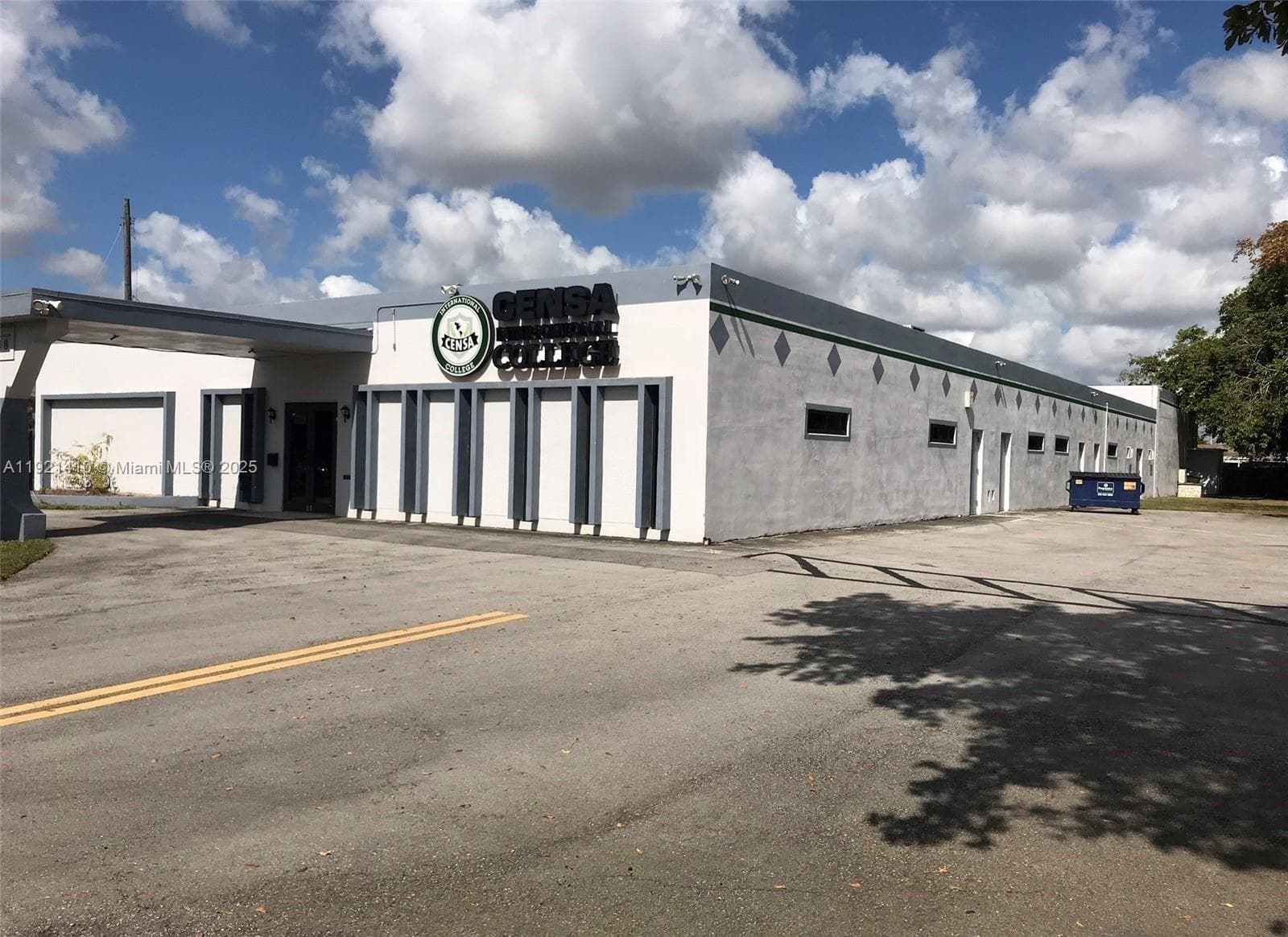 4481 NW 167th St, Miami Gardens FL 33055