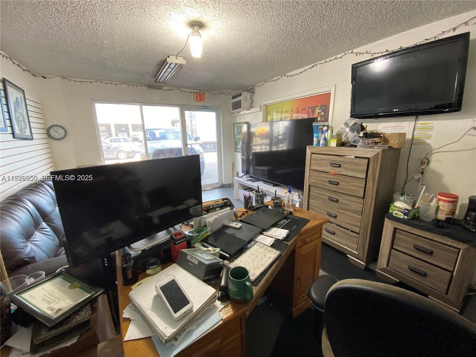 OFFICE