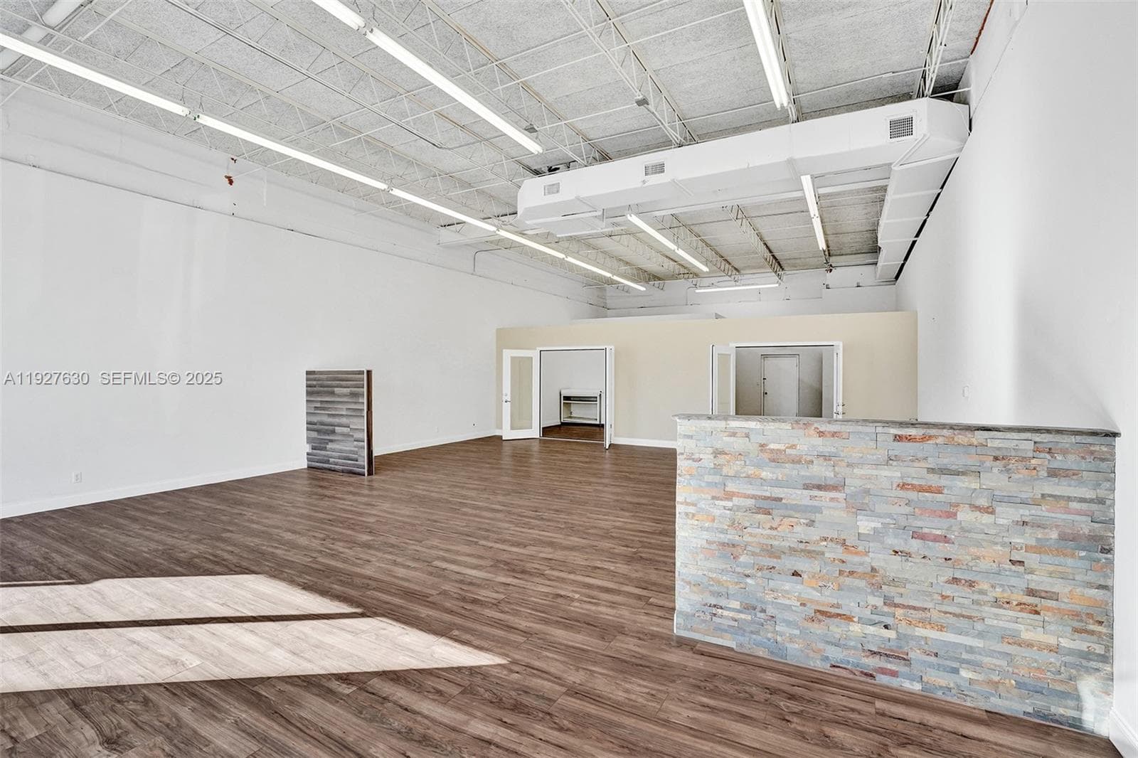 4500 N Dixie Hwy, Oakland Park FL 33334