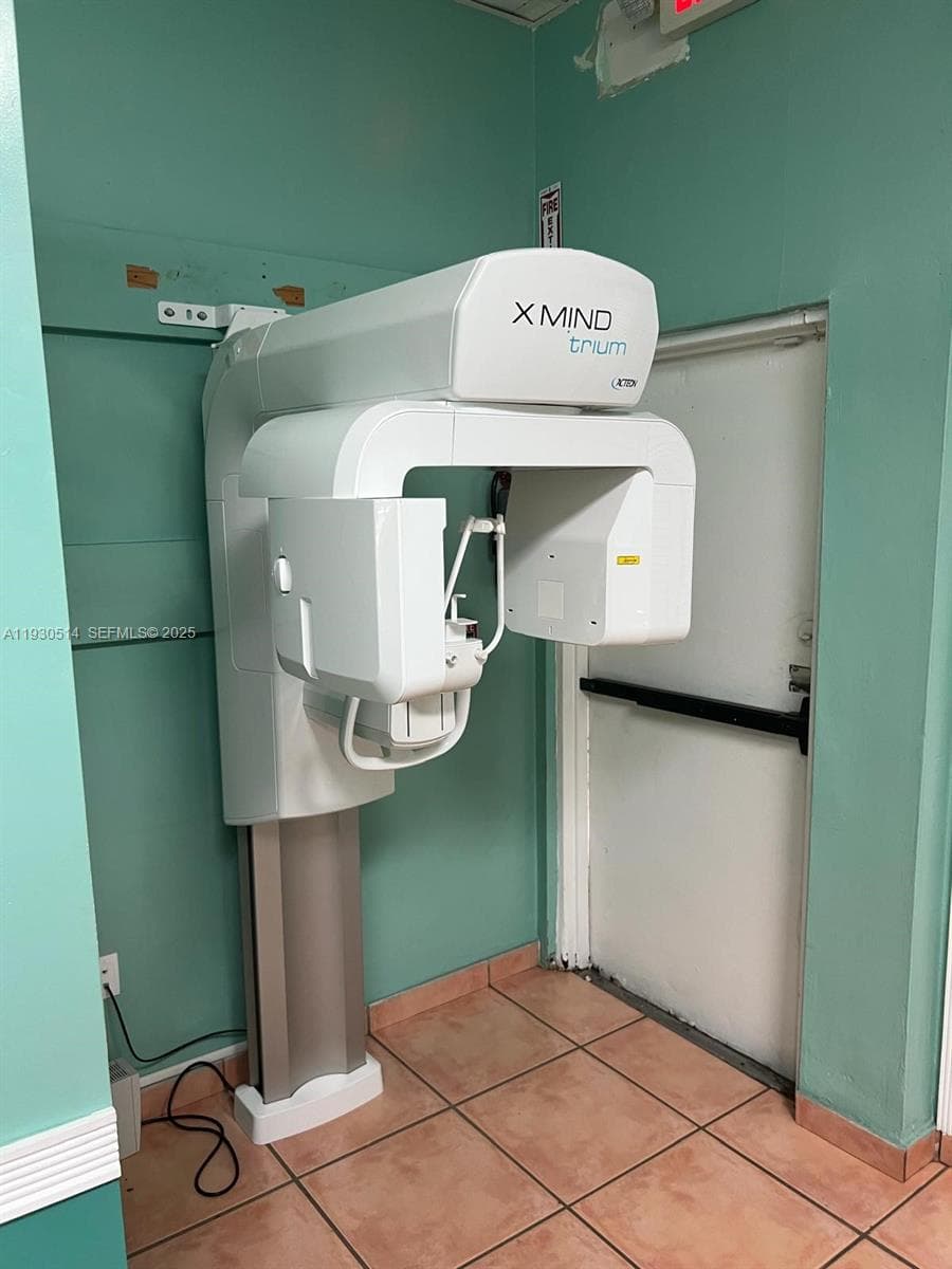 4750 NW 7 ST, Miami FL 33126