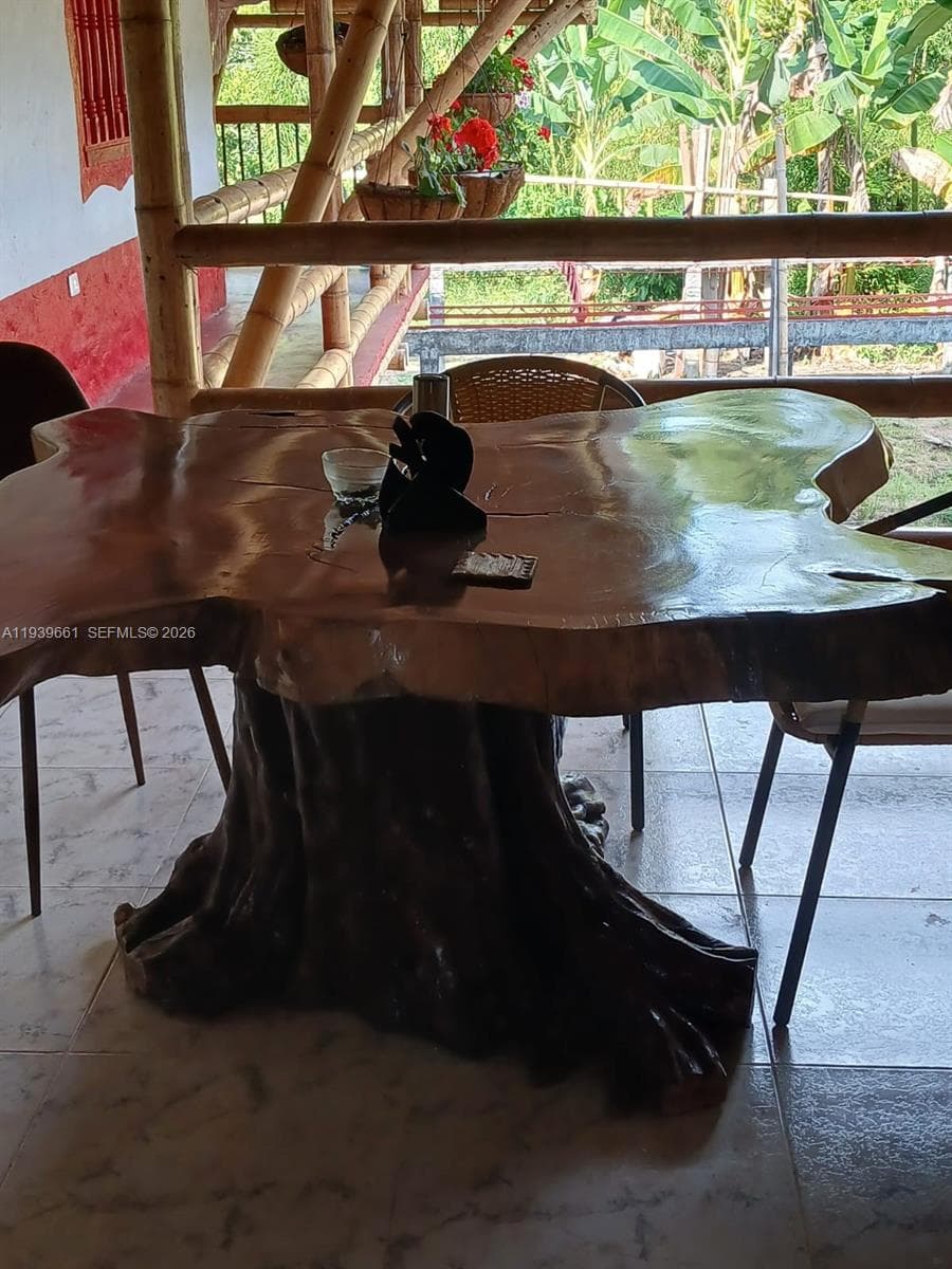 Quimbaya Colombia, FL 0