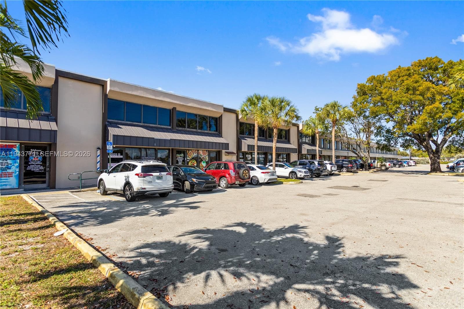 2025 N Dixie Hwy, Pompano Beach FL 33060
