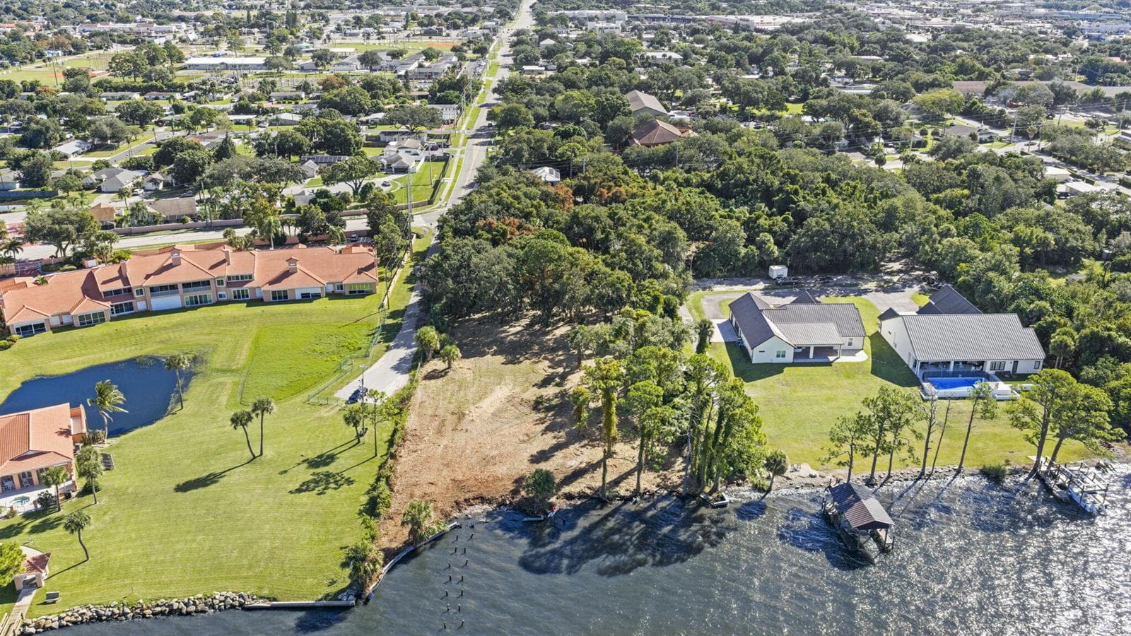 5-web-or-mls-Merritt Ave - Aerial21