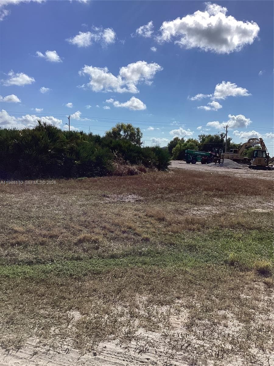 1504 NW 16 Terrace, Cape Coral FL 33993