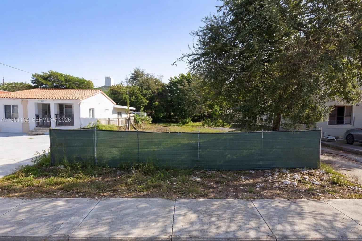 161 NW 18th Ave, Miami FL 33125